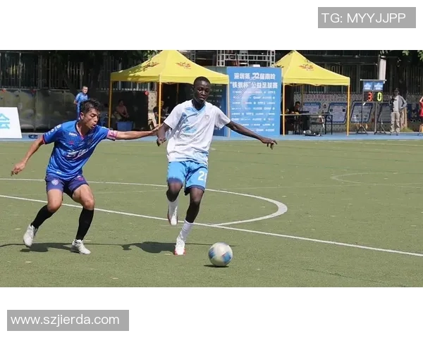 足球明星们的精彩射门瞬间挑战赛精彩回顾与精彩图片分享 足球明星们的精彩射门瞬间挑战赛精彩回顾与精彩图片分享