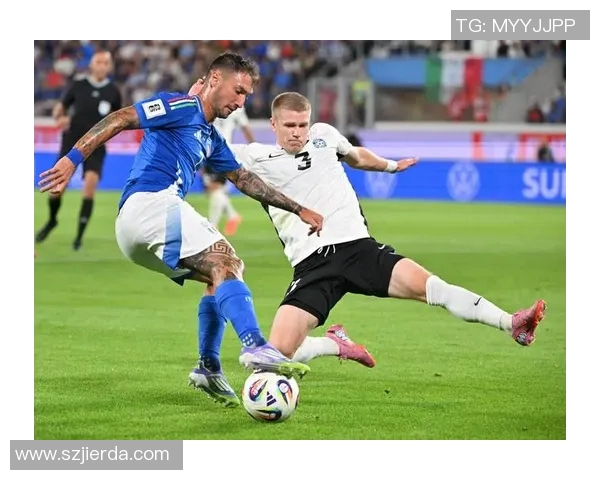 意大利足球明星皮尔洛的传奇生涯与足球哲学探讨