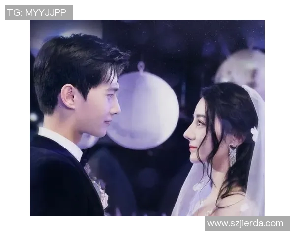 热巴与足球明星的甜蜜互动揭秘引发粉丝热议与关注 热巴与足球明星的甜蜜互动揭秘引发粉丝热议与关注