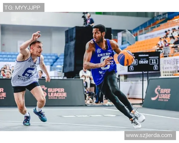 广州篮球队与南京篮球队赛后分析个人能力的深度对比与启示 广州篮球队与南京篮球队赛后分析个人能力的深度对比与启示