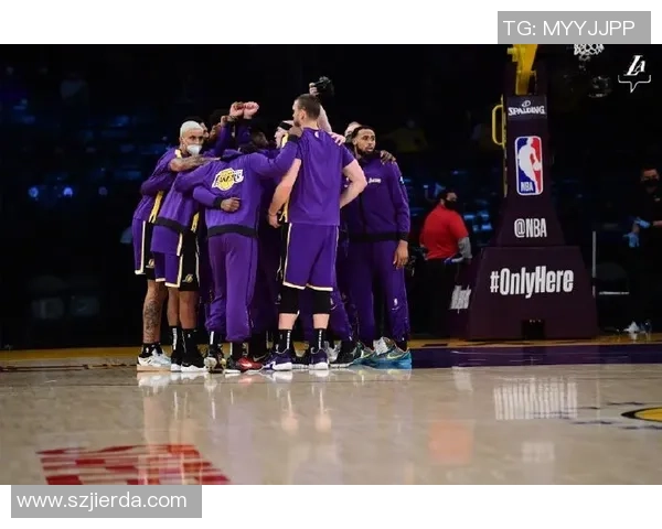 成都篮球队荣登实力排行榜首位引领全国篮球新风潮